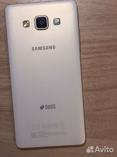 Телефон Samsung A5 2015