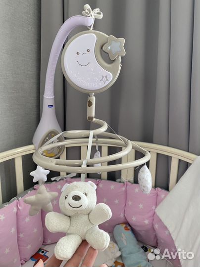 Мобиль на кроватку chicco
