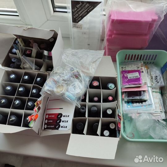 Гель-лаки, дизайны и расходники