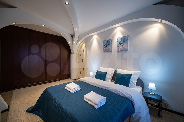 2-к. квартира, 48 м², 10/10 эт.