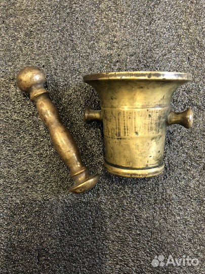 Ступка с пестиком бронза