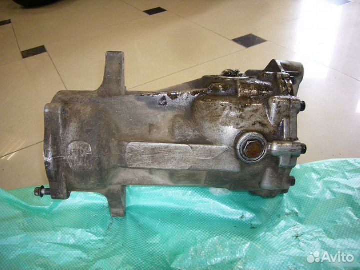 Задний редуктор задний Hyundai Santa Fe 2 CM G6EA