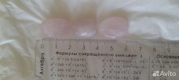 Розовый кварц камень