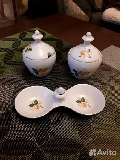 Наборы для приправ,салфетница и икорница