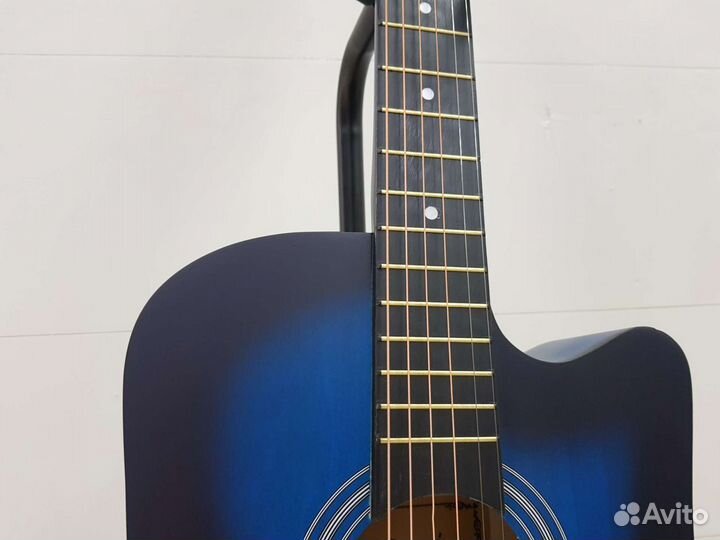 Новая акустическая гитара Belucci синяя