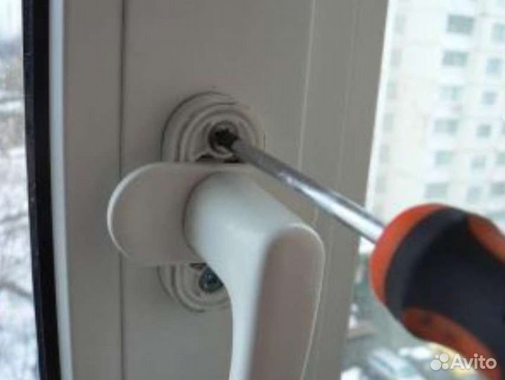 Ремонт и замена дверных замков