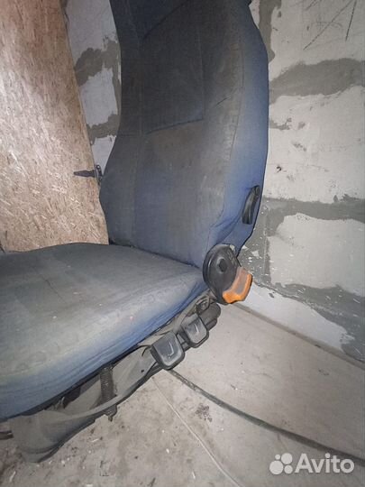 Продам кресло (Howo) Хово пневматическое