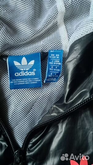 Ветровка adidas оригинал на 10 лет