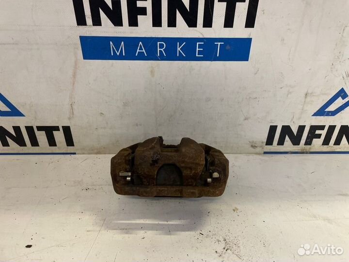 Суппорт задний правый Infiniti Qx80 Z62 VK56VD