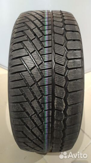 Gislaved Soft Frost 200 215/55 R17 98T