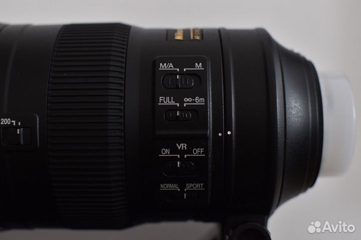 Объектив Nikon 200-500mm f/5.6E ED VR AF-S Nikkor