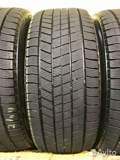 Bridgestone Blizzak VRX3 245/45 R18 100V