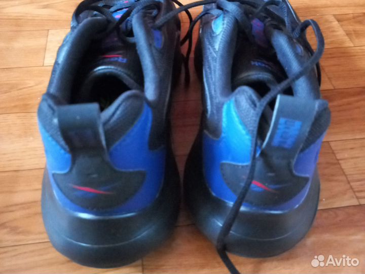 Кроссовки Reebok новые