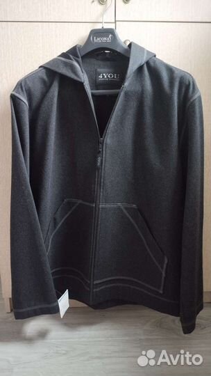 Новая мужская куртка