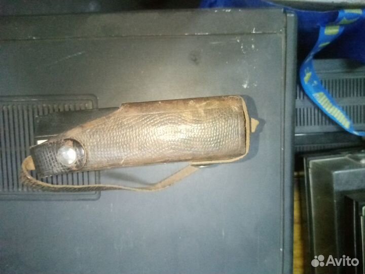 Портативный радиоприёмник Нейва-402 в кожаном чехл