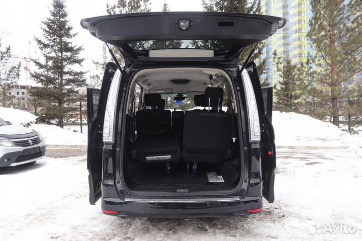 Nissan Serena 2.0 CVT, 2014, 115 000 км