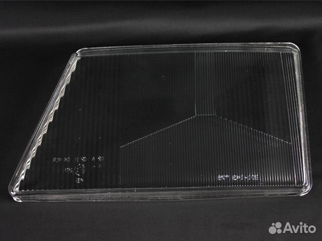 Sprinter '95-00 стекло фары левой (россия)