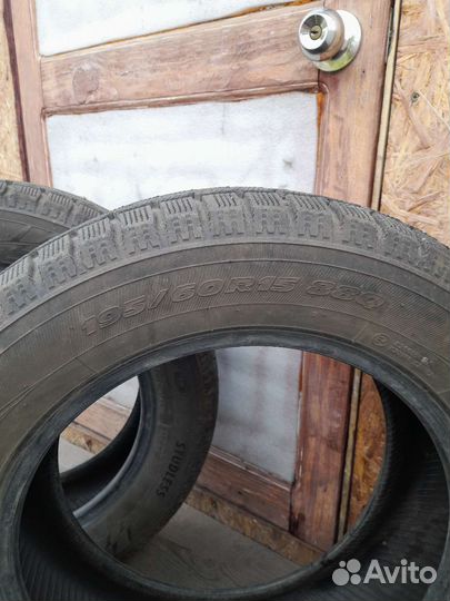 Nokian Tyres Hakkapeliitta 4 195/60 R15 88
