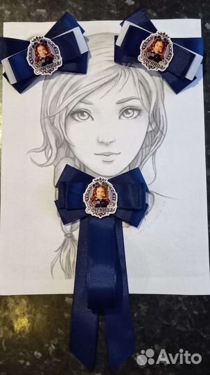 Комплект галстук -брошь и бантики