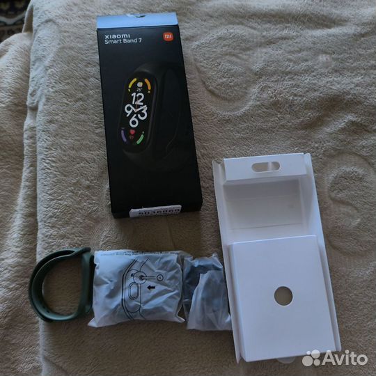 Фитнес браслет xiaomi mi band 7