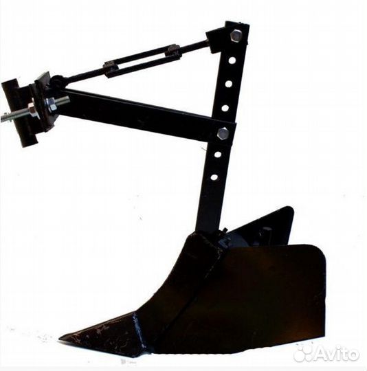 Плуг, окучник