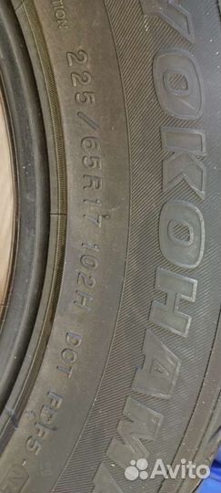Yokohama Parada Spec-X 225/65 R17 102H