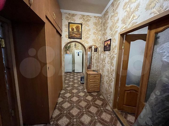 2-к. квартира, 69,3 м², 1/2 эт.