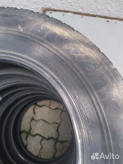 Accelera Snow 215/65 R16