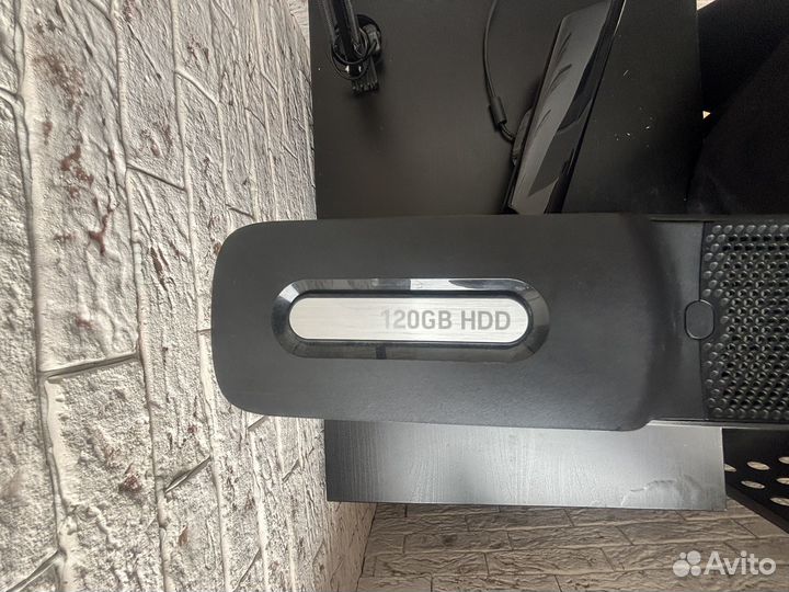 Xbox 360 120gb + kinect + 2 геймпада + 35 игр