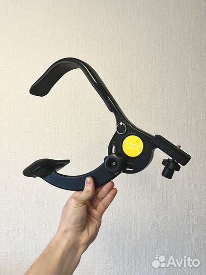 Плечевой упор для камеры