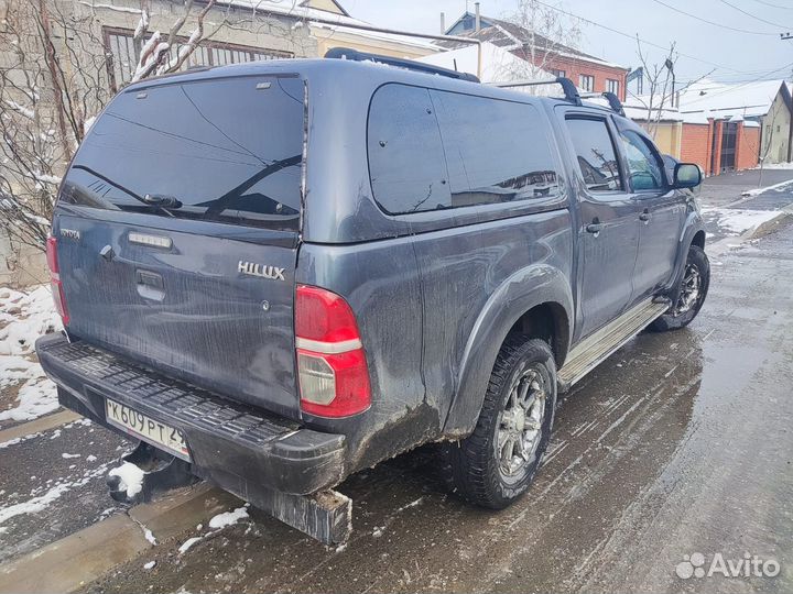 Тайота Хайлюкс Сиденья