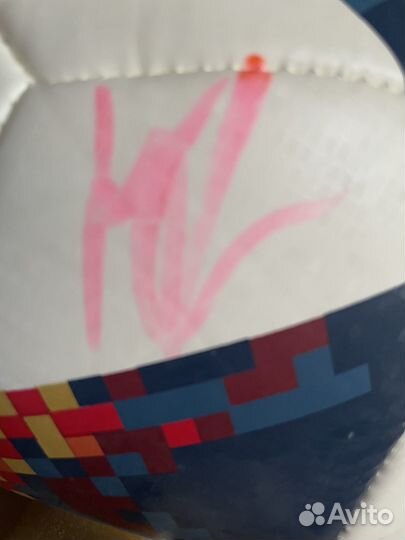 Футбольный мяч чм 2018 с автографами