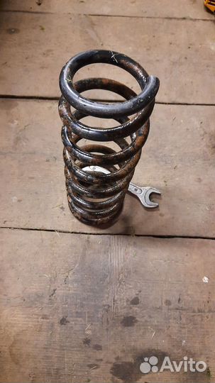 Пружина задней подвески mitsubishi outlander XL