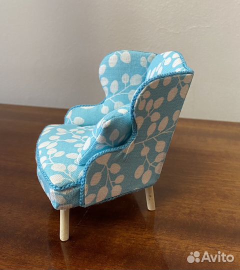 Кресло для кукол