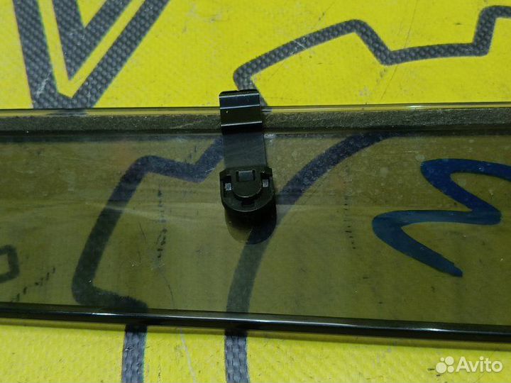 Ветровик задний левый Mitsubishi Outlander GF8W