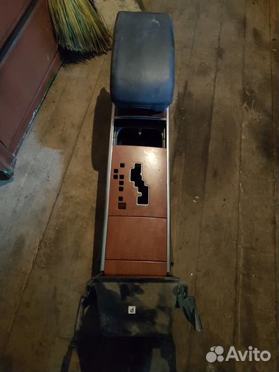 Консоль центральная на Nissan Teana j31