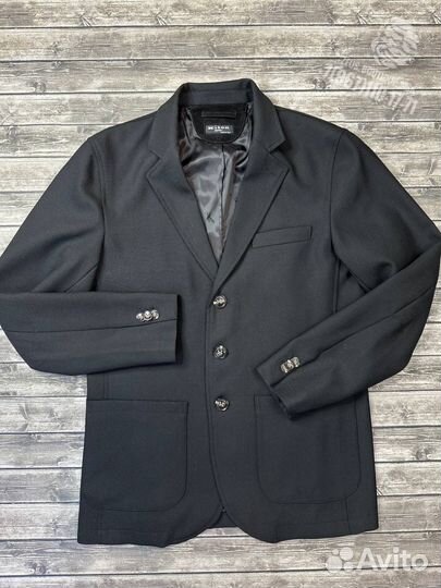 Костюм классический мужской Kiton чёрный