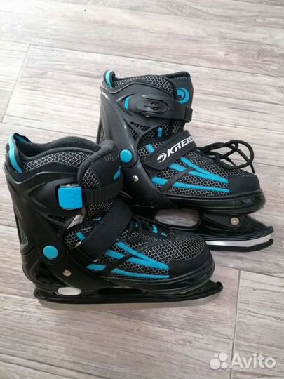 Коньки хоккейные