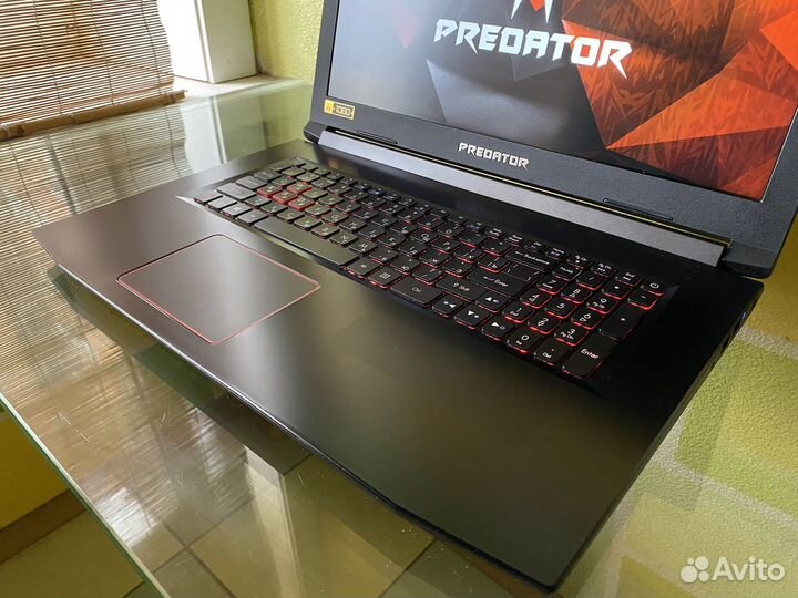 Acer Predator Helios 300 / Core i7 / GTX 1060