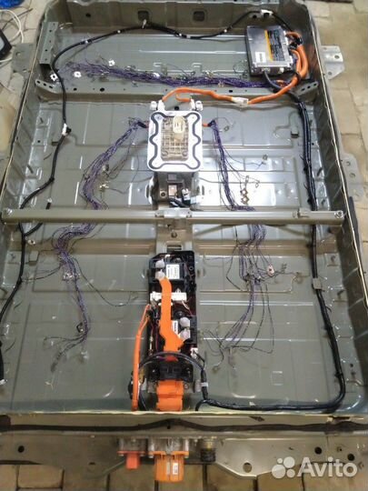 Корпус Nissan Leaf Aze0 под перепаковку