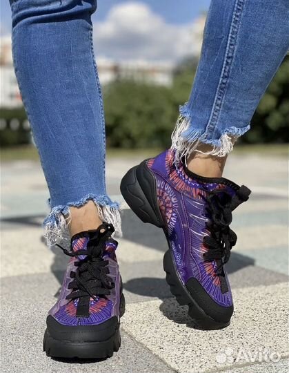 Кроссовки новые 36 (23см)