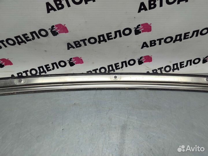 Молдинг заднего стекла Nissan Almera N15 1998 г.в