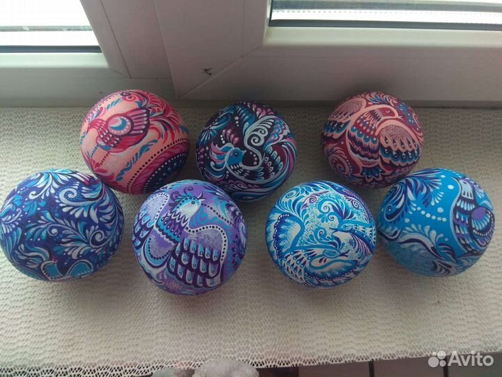 Новогодний шар деревянный с ручной росписью