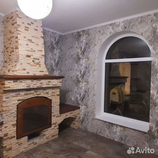 Поклейка обоев,ремонт квартир