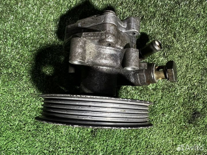 Насос гур Volkswagen Passat B5 1.9 AVB TDI