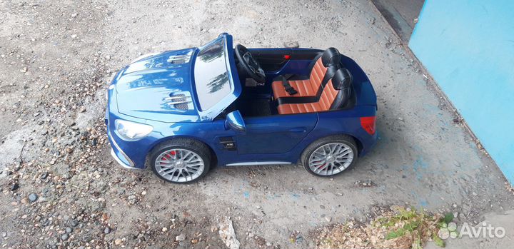 Продаётся детский электромобиль