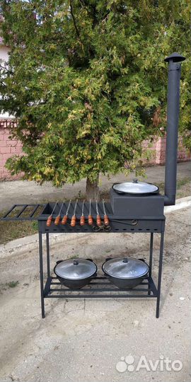 Печь-подставка с трубой на мангал