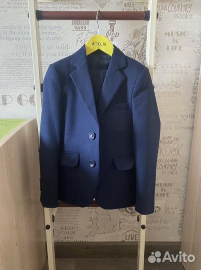 Школьные костюмы 122-128 см