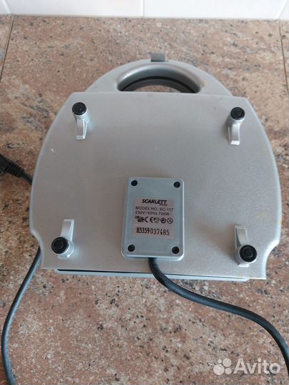 Вафельница Scarlett SC-117