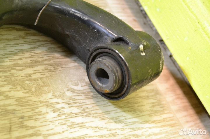 Рычаг передний L R Субару Импреза G12 Legacy B13